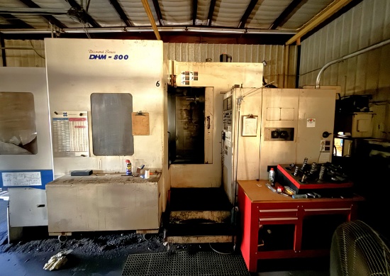 DIAMOND SERIES DHM-800 CNC MACHINING CENTER