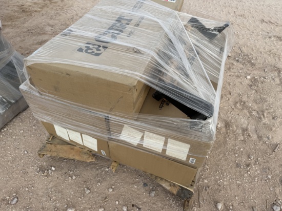 PALLET W/ (6) CURT 11119 TRAILER HITCH RECEIVERS