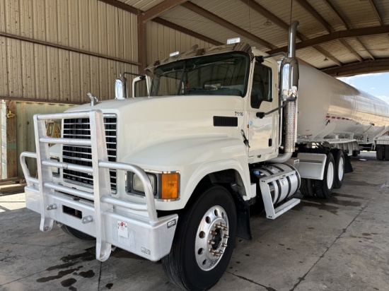 2013 MACK PINNACLE CHU613 T/A DAYCAB TRUCK TRACTOR
