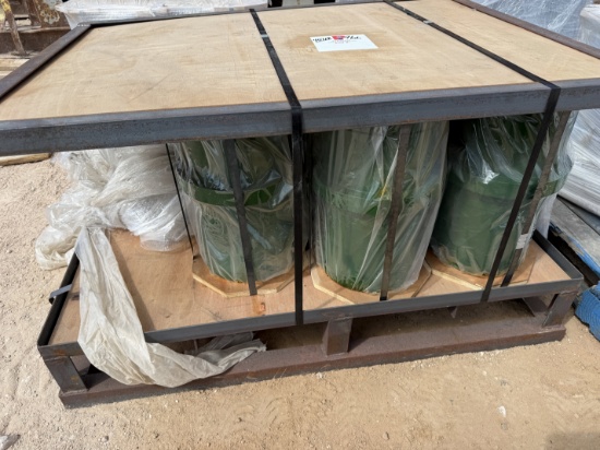 PALLET W/ (7) UNUSED 6-1/2 ZIRCONIA BLAK-JAK FC-1600 & (1) 4-1/2 PUMP LINERS