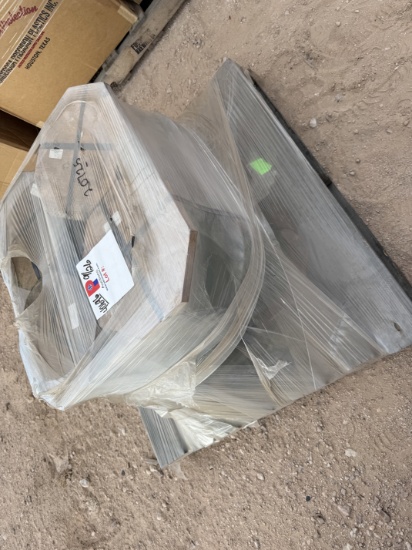 PALLET W/ (2) LINER T 5-1/2 BLAK-JAK FB MISSION L & (2) LINER ZIRCONIA BLAK-JAK FC-1600 6