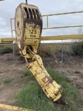 GARDNER DENVER 125-TON 4-SHEAVE BLOCK W/ BJ 125-TON HOOK & SHOCK ABSORBER