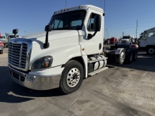 2016 FREIGHTLINER CASCADIA TRI AXLE DAYCAB TRUCK