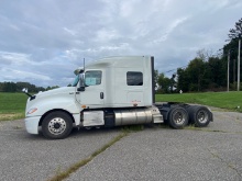 2019 International LTSleeper Haul Truck