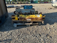 IEC Systems Jack and Claw Rig Skidding Hydraulic cylinders