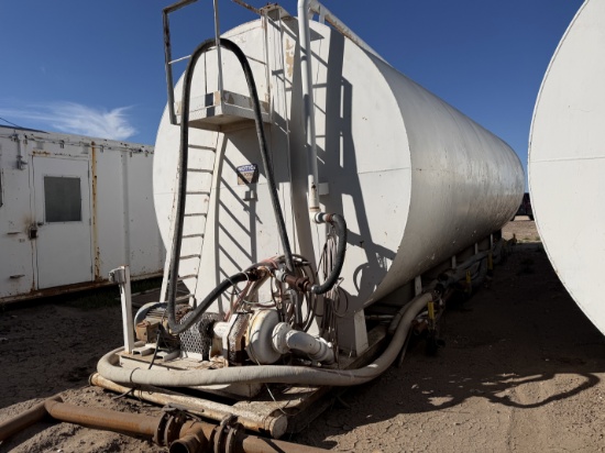 500 BBL. Water tank skidded