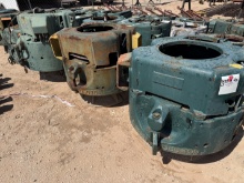 LOT W/ (2) VARCO 350-TON & (1) 500-TON SLIP TYPE SPIDER CASING ELEVATORS