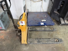SCALE FX 4,400 LBS DIGITAL PALLET JACK & ZENITH 4 x 4 DIGITAL FLOOR SCALE