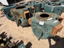 LOT W/ (3) VARCO 350-TON SLIP TYPE SPIDER CASING ELEVATORS