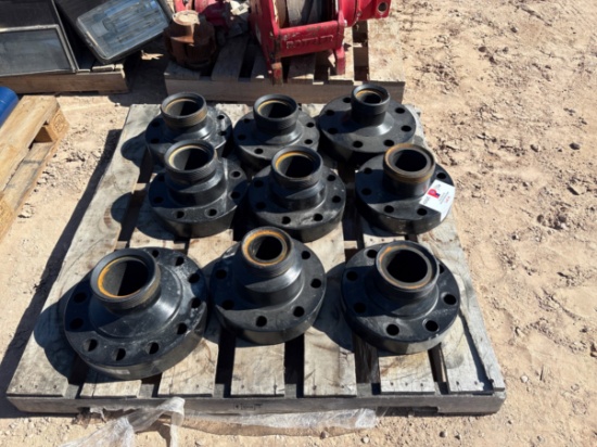 (9) assorted weco flanges