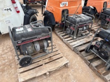 (2x$) (2) Briggs & Stratton storm responder 5500 Watts portable generators