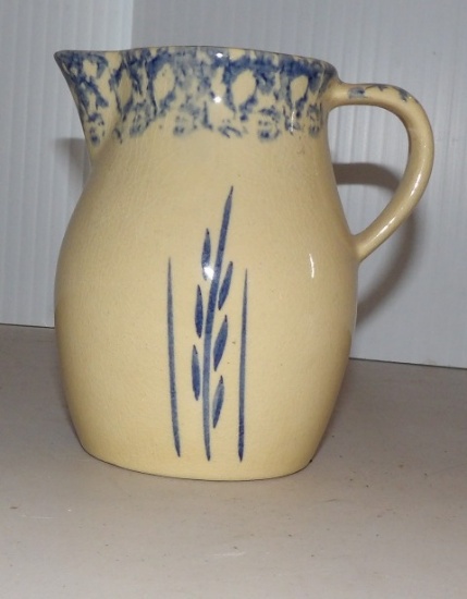 Crock Pitcher, RRPCO Roseville, OH
