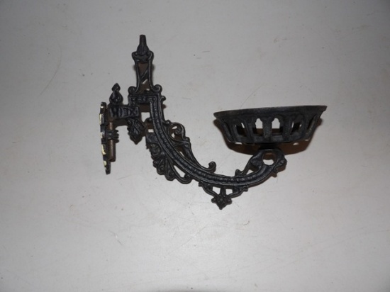 Kerosene Lantern Wall Mount Holder