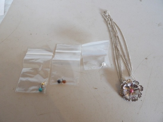 Floral Necklace w/Extra Center Stones