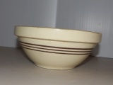 Crock Bowl (Chip on Bottom)