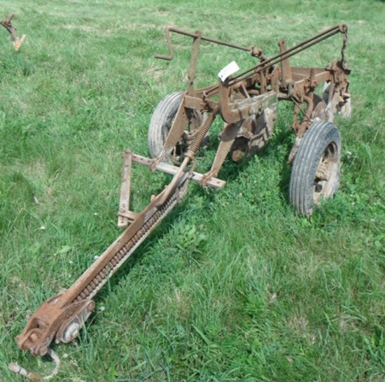 JD 2x Pull Plow