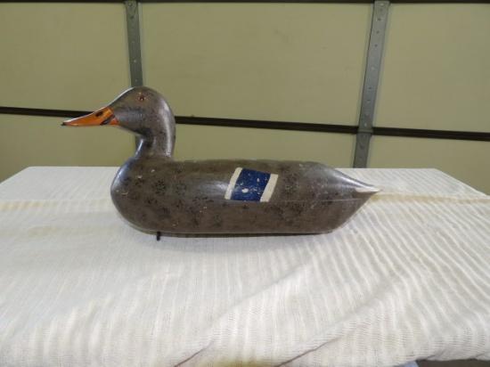 Mallard Hen by Harry Canfield of Dallas City, IL