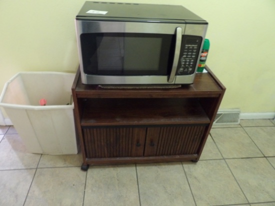 Hamilton Beach Microwave w/Stand