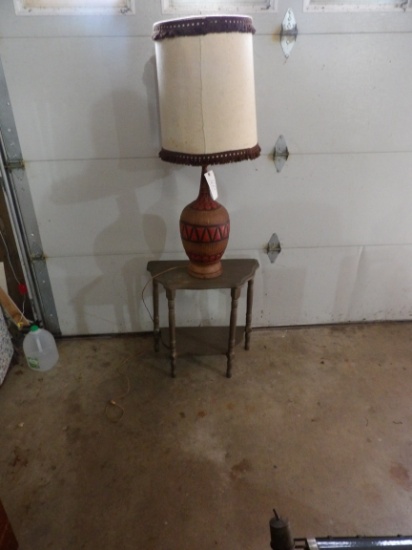 End Table & Lamps