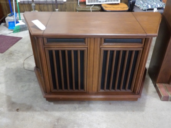 Magnavax Stereo