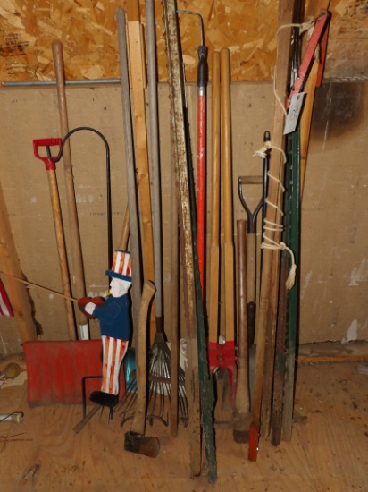 Yard Tools, Post Hole Digger, T-post, Shovels, Pruning Pole, Yard Rake