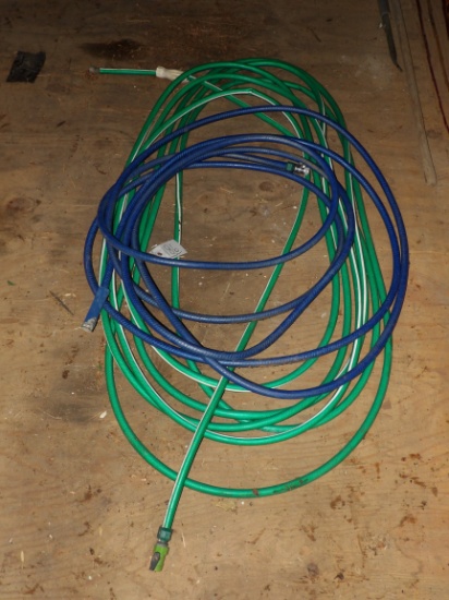 2 Hoses