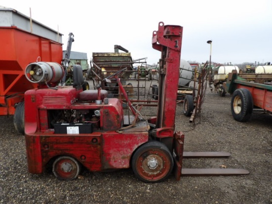 Clark LP Fork Lift