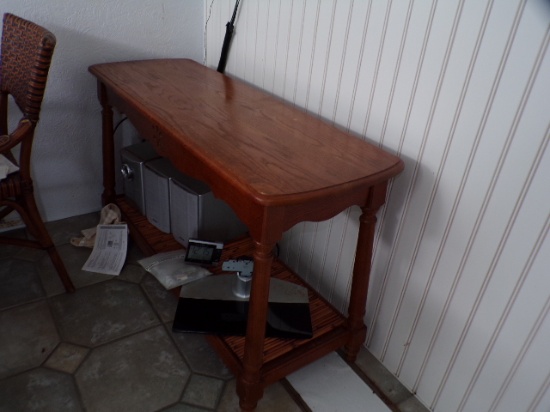 Hallway Table (48"x17"x27")