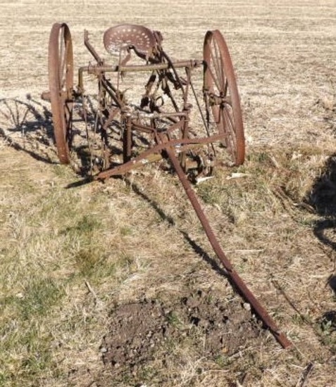 1 Row Horse Drawn Cult