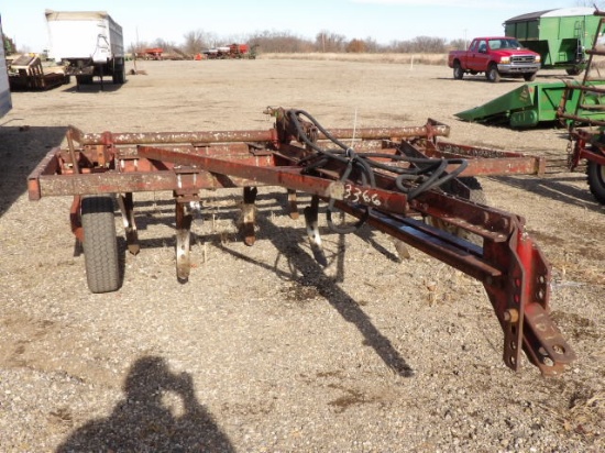 IH Chisel Plow