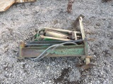 JD 150 Wagon Hoist