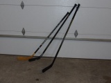 3 Hockey Sticks