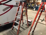 6FT. FIBERGLASS STEP LADDER