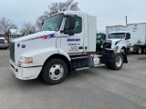 2004 Volvo VNM Truck, VIN # 4V4M19GF84N369716