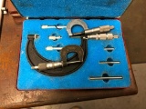 CENTRAL OUTSIDE MICROMETER SET w/CASE