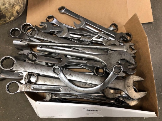 Lot of snap on wrenches