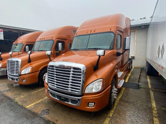 2015 Freightliner Cascadia 125 Truck, VIN # 1FUJGLD60FLGE9943