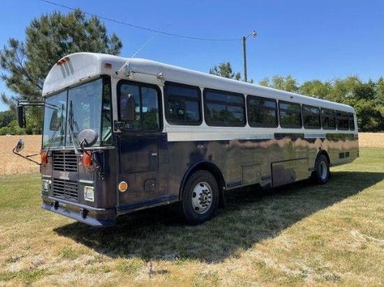 2002 Thomas Built Buses Saf-T-Liner MVP-EF Bus, VIN # 1T88U2B2X21117355
