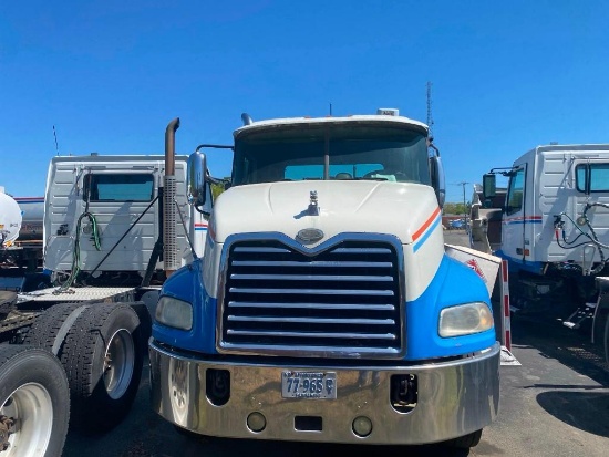 2007 MACK CXN613 TRUCK (VIN: 1M1AK06Y87N015984)
