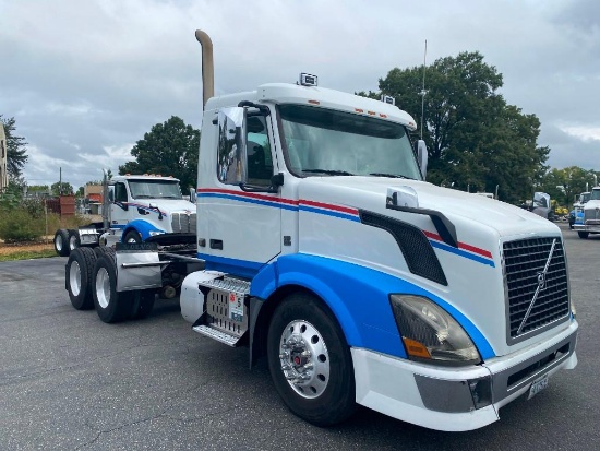 2015 VOLVO VNL TRUCK (VIN: 4V4NC9EJ5FN915168)