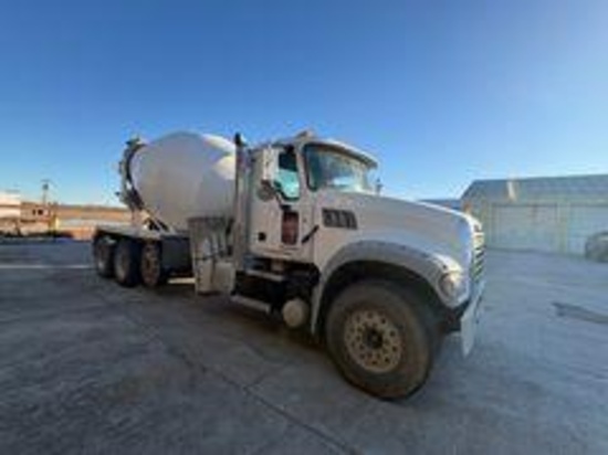 2016 Mack GU713 Truck, VIN # 1M2AX09C8GM026227