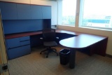 U-shaped Single Pedesal Desk w/ Bullet Top, Overhead and Task Chair.