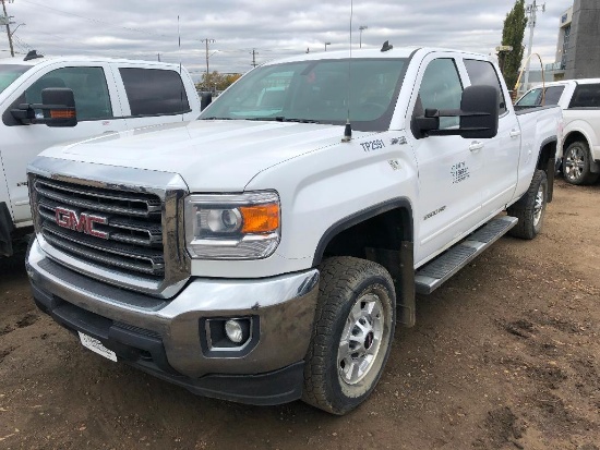 2015 GMC Sierra SLE 2500HD Crew Cab Pickup Truck