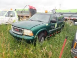 2001 GMC Jimmy SLE 4x4 SUV. **NOTE: REQUIRES TRANSMISSION REPAIR & BATTERY. LOCATED IN CROSSFIELD**