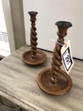 Lot of 2 Candlesticks.