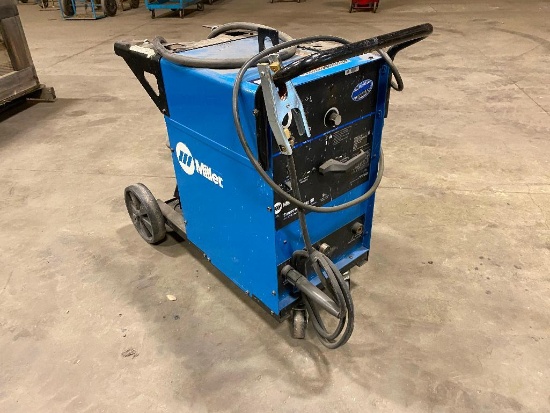 Miller Syncrowave 180 SD Welder w/ Miller RFCS-14