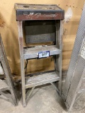 Aluminum Step Ladder