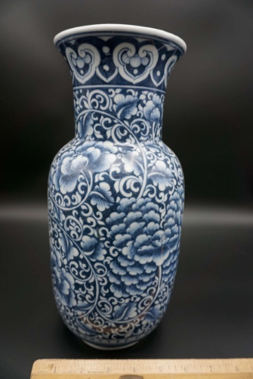 Blue & White Thai porcelain, hand-painted Vase 12 inch PC72