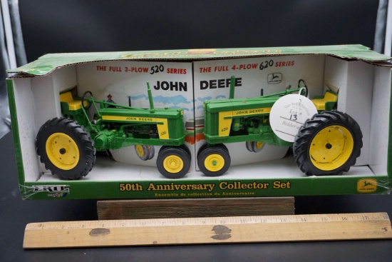 ERTL JD 520 and 620 50th Anniv Collector Set #15791A