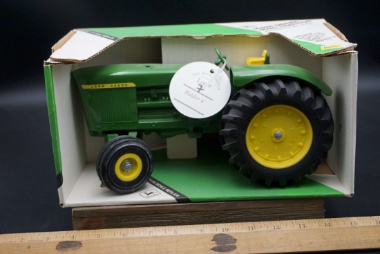 ERTL JD 5020 Tractor, #555